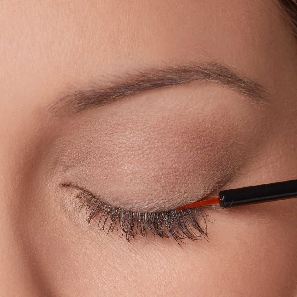 Step Lash System