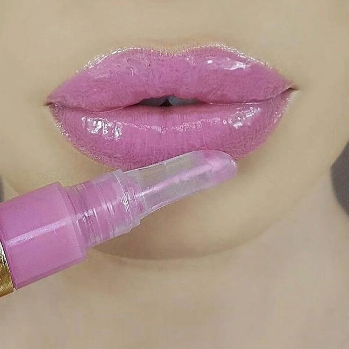 LIPS PALE ROSE