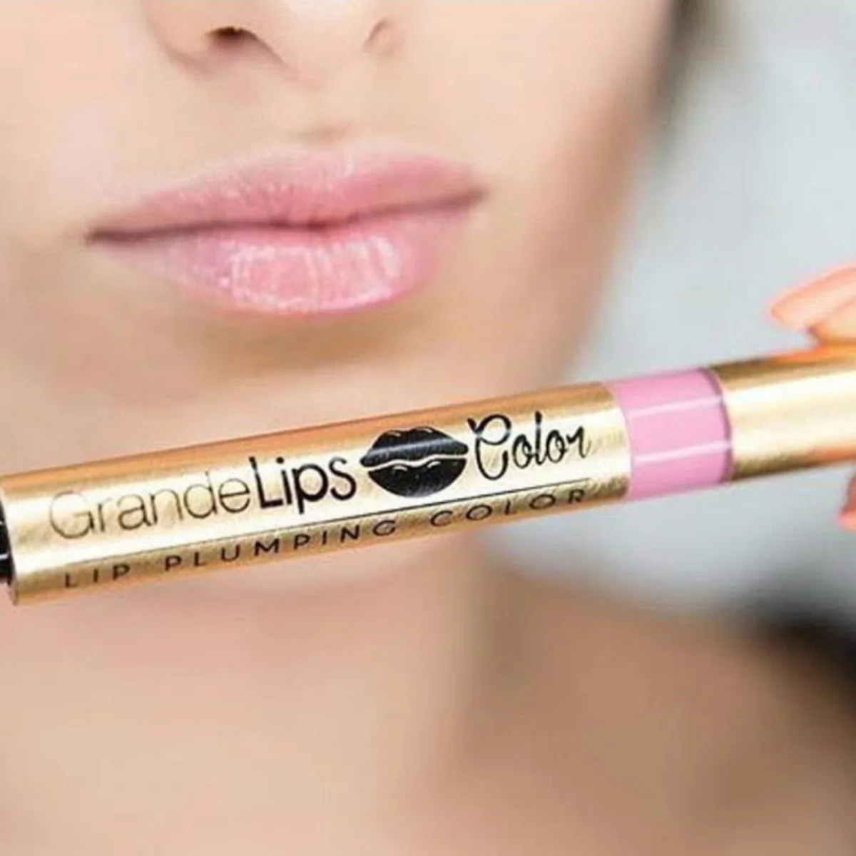 LIPS PALE ROSE